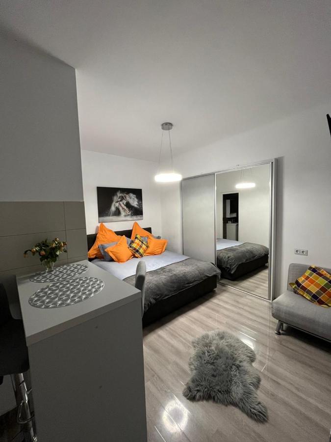 Central Studio Braşov Buitenkant foto